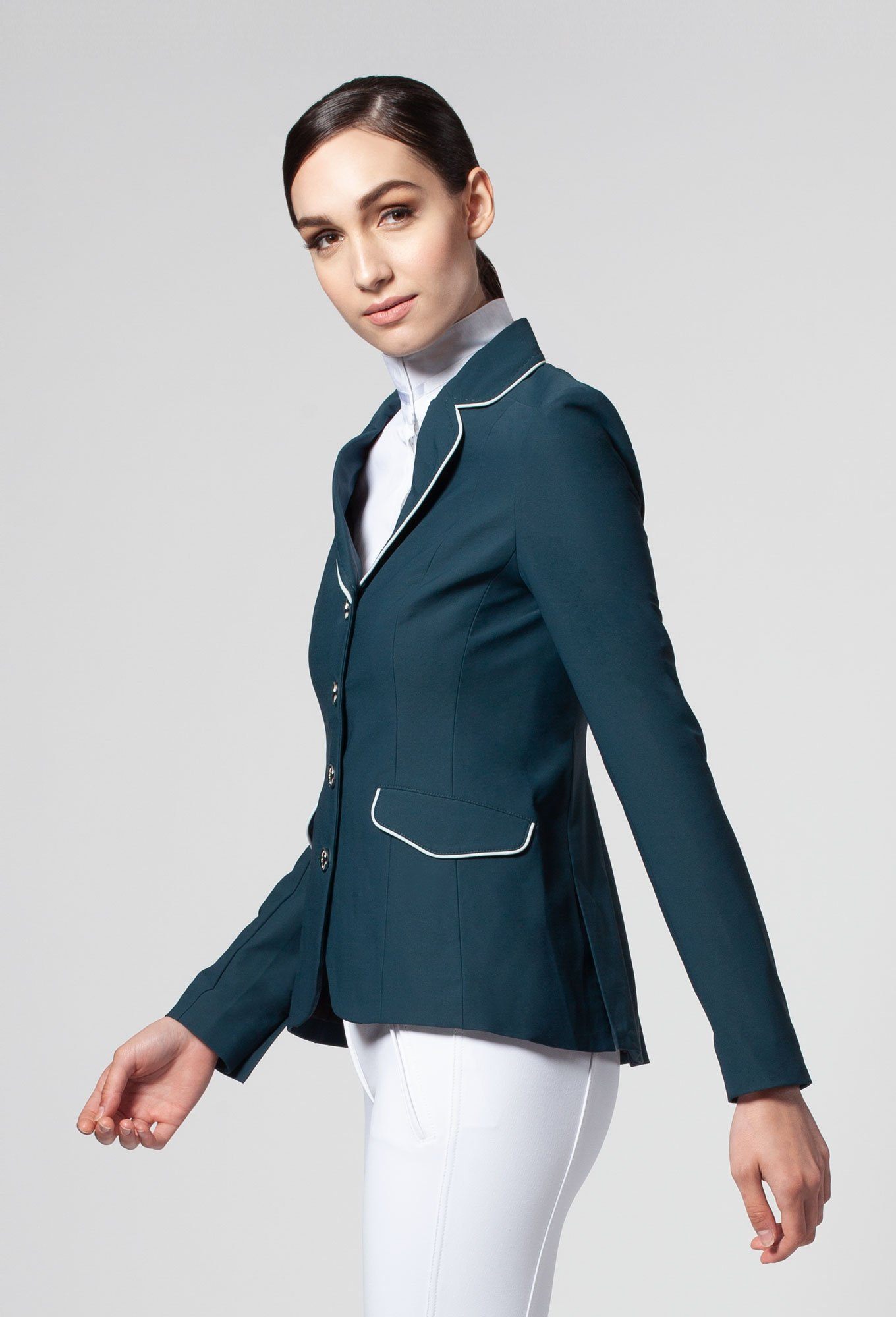 Asmar Equestrian: Discover Premium Equestrian Apparel